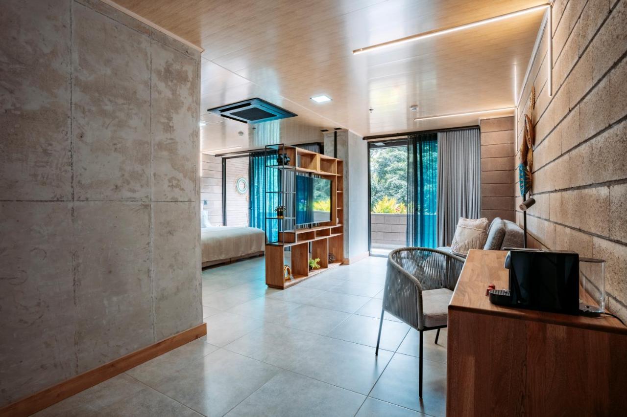 Hotel Living By Armoniko Medellin Exterior photo