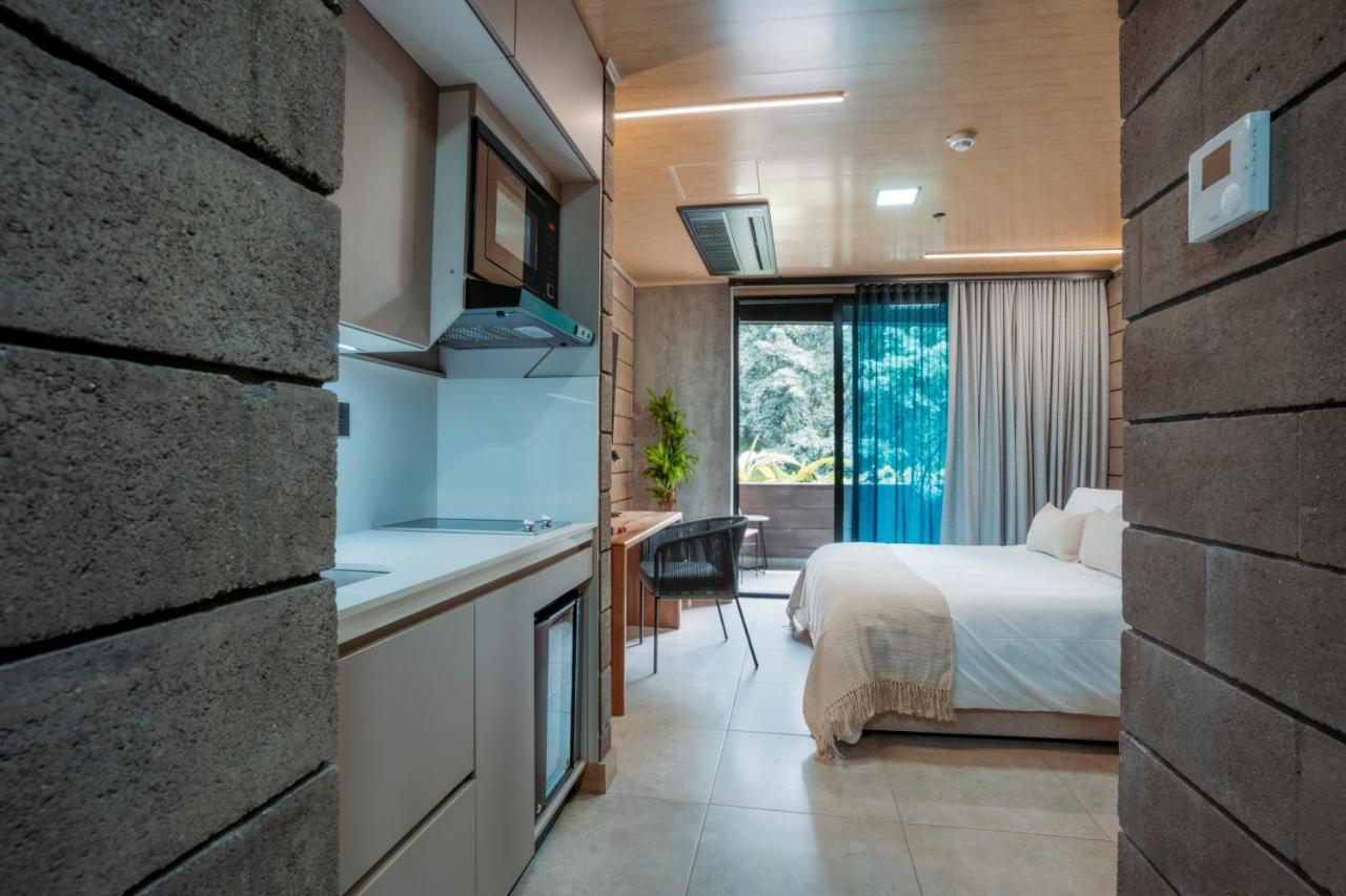 Hotel Living By Armoniko Medellin Exterior photo